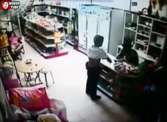 Video :He uses his father's revolver to end his own life after a fight with him